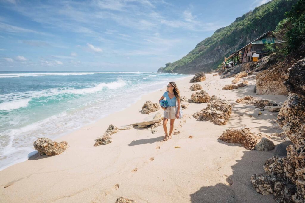 Pantai Tersembunyi yang Indah di Bali